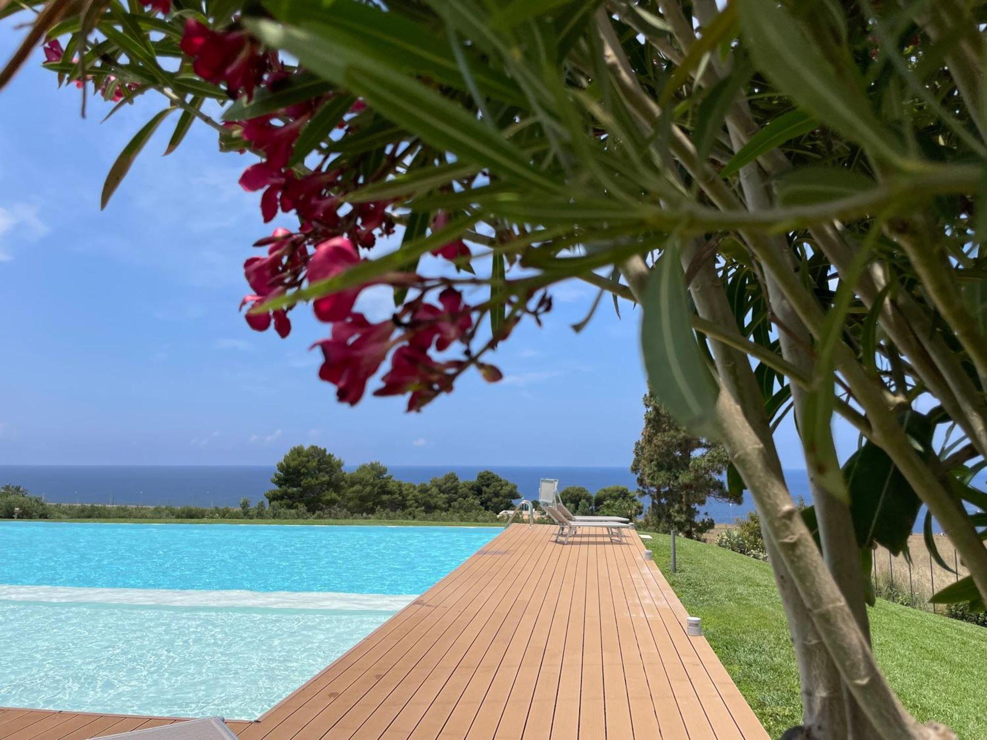 Cala Azzurra Macari Bed And Breakfast And Holidays House Exterior foto