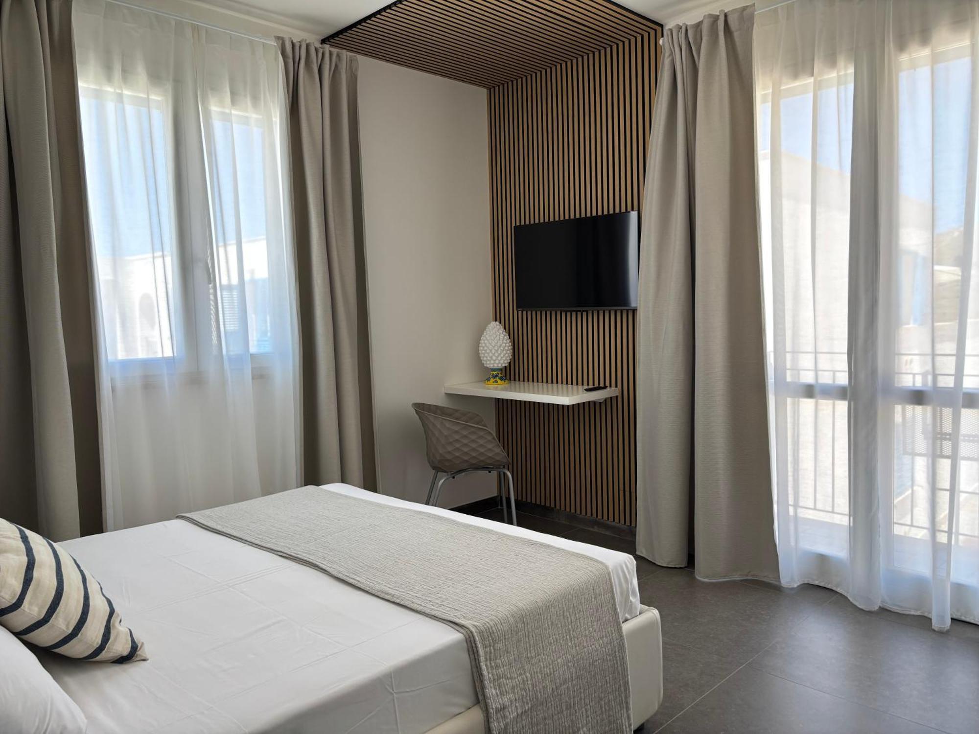 Cala Azzurra Macari Bed And Breakfast And Holidays House Habitación foto